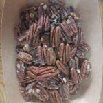 Пекан печен със сол